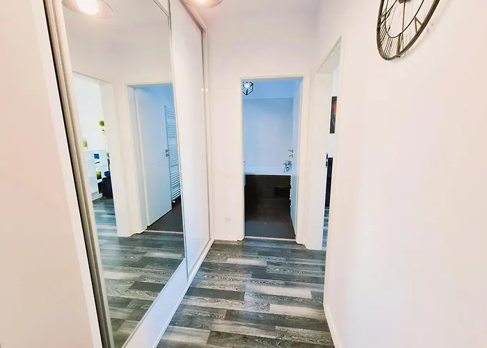 Apartman Chique Near Mall Plaza